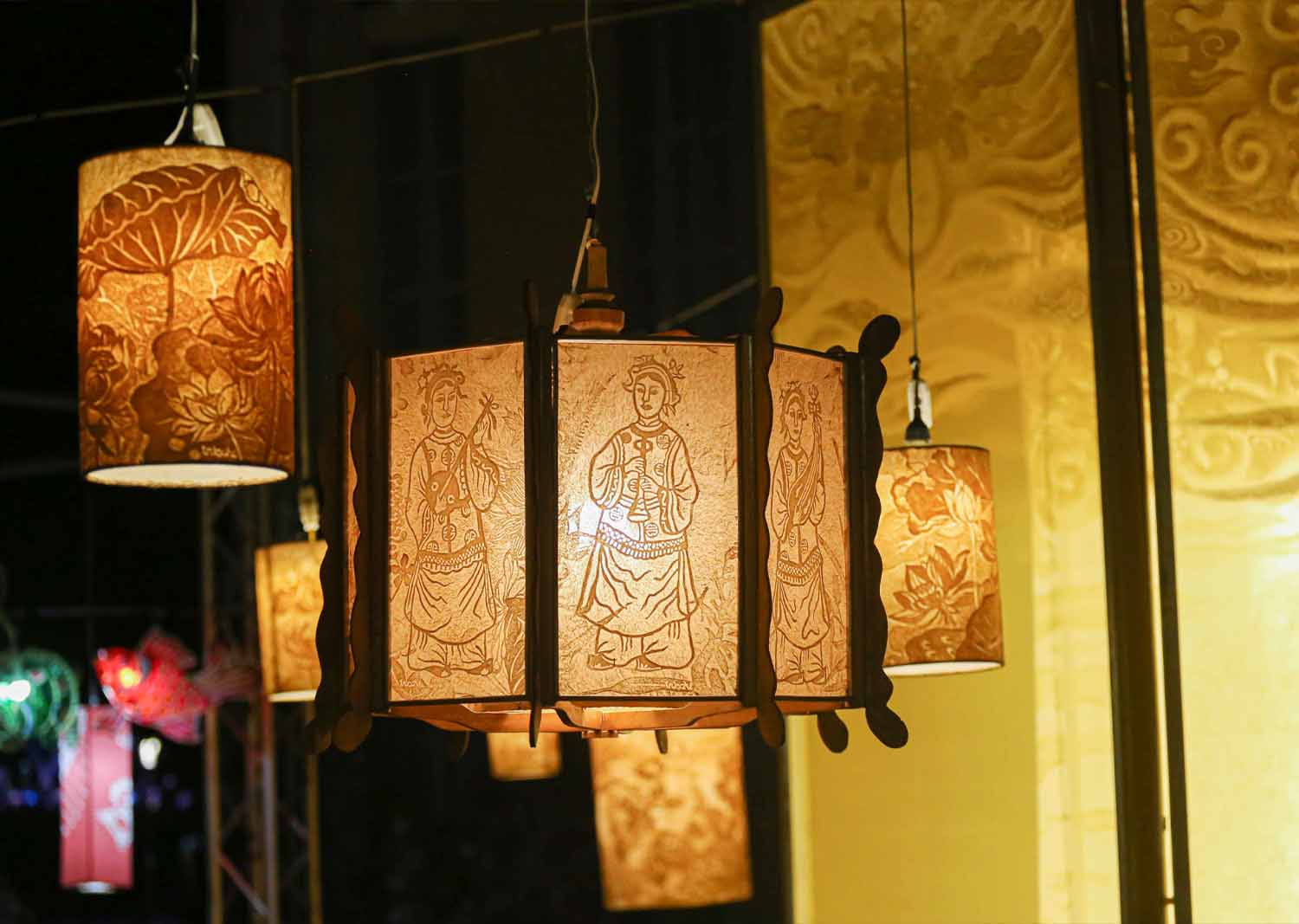 Trung thu ở Huế vẫn giữ một nét rất riêng, vừa êm đềm vừa bình yên