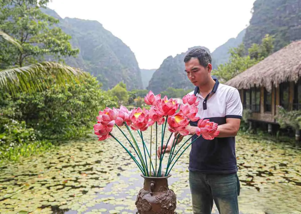 Hành trình sáng tạo tinh hoa từ những đài sen Việt