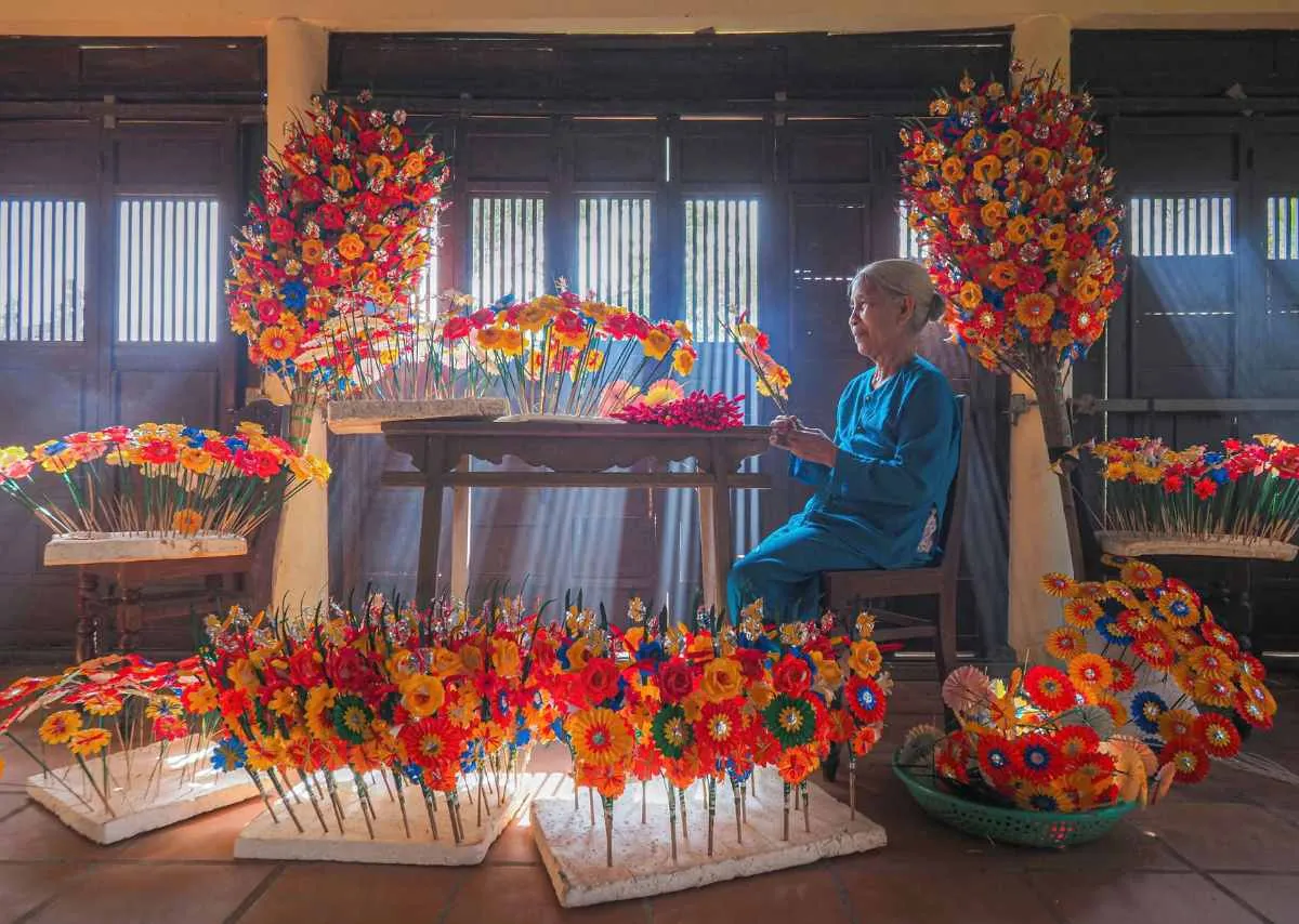 Làng hoa giấy Thanh Tiên – Khi Huế khoe sắc theo cách riêng