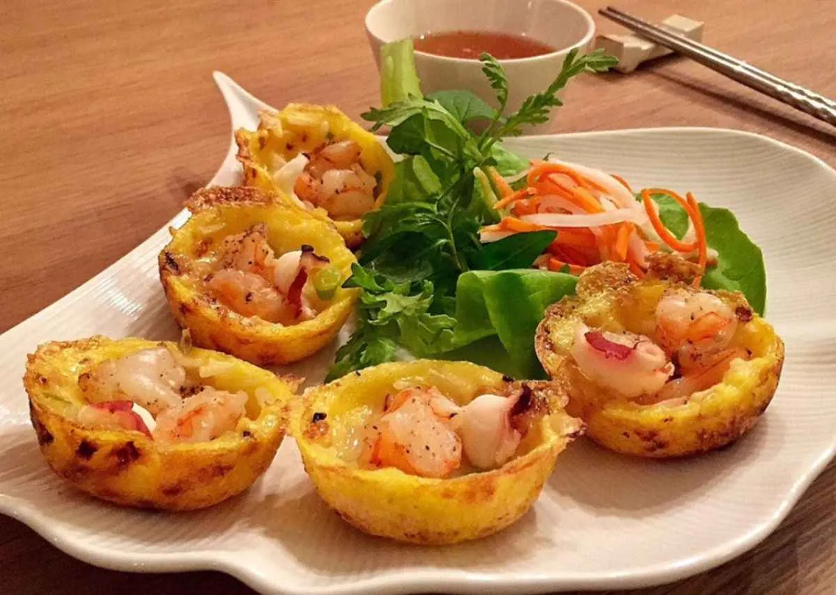 Bánh căn Nha Trang – Vị quê mộc mạc giữa lòng phố biển