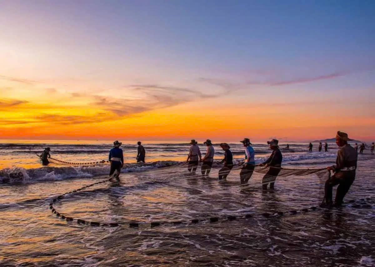 Nhịp sống của người dân biển – Bản giao hưởng từ sóng và gió