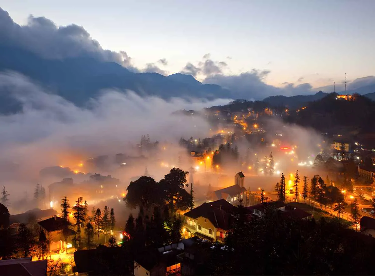 Phố Sương Sa Pa 1