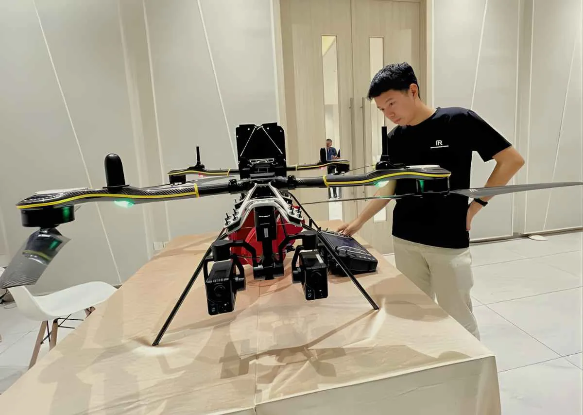 Hà Công Thiện Kỹ sư trẻ 1